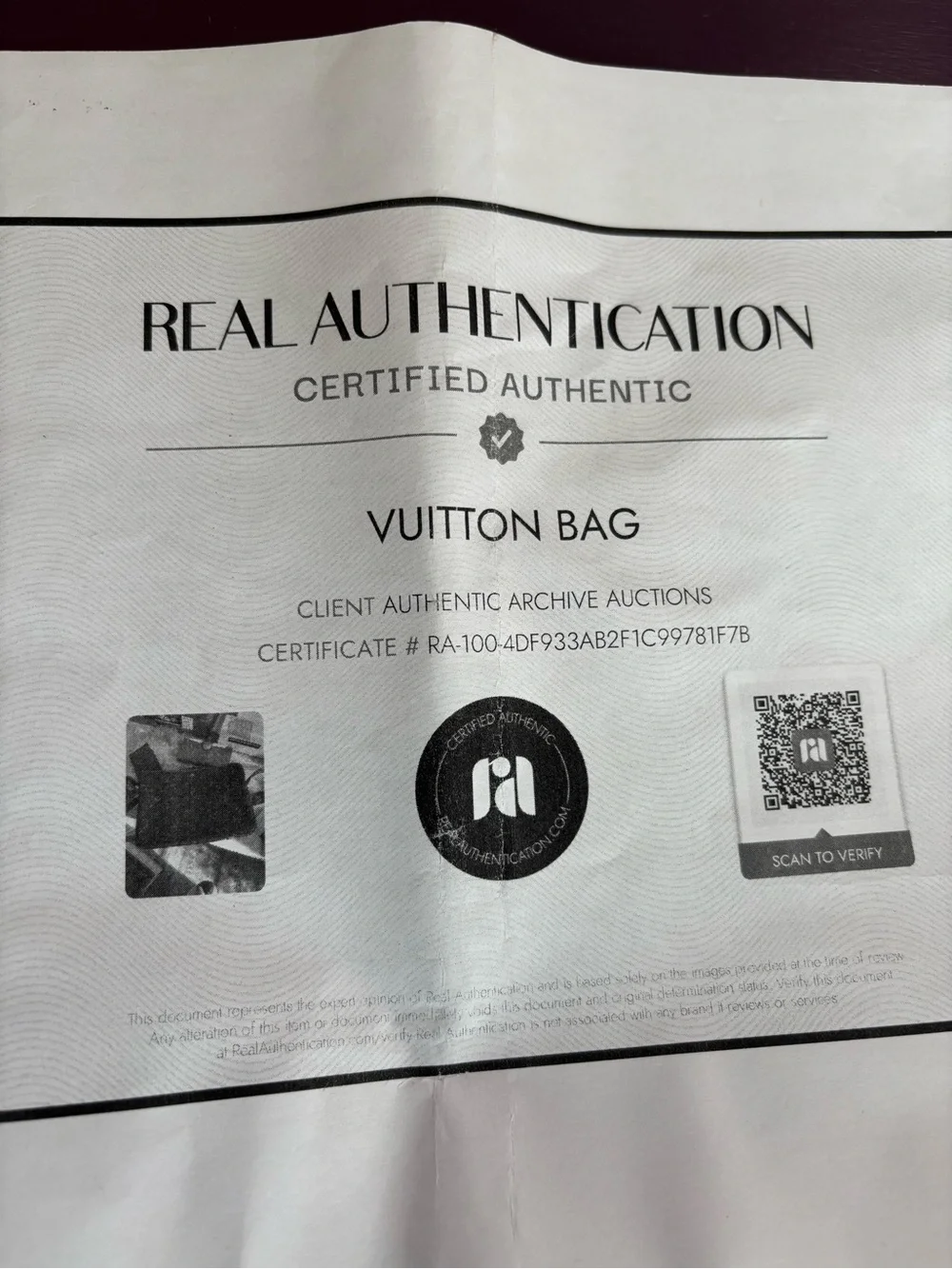 Louis Vuitton vintage Sac Bandouliere crossbody with classic monogram canvas.